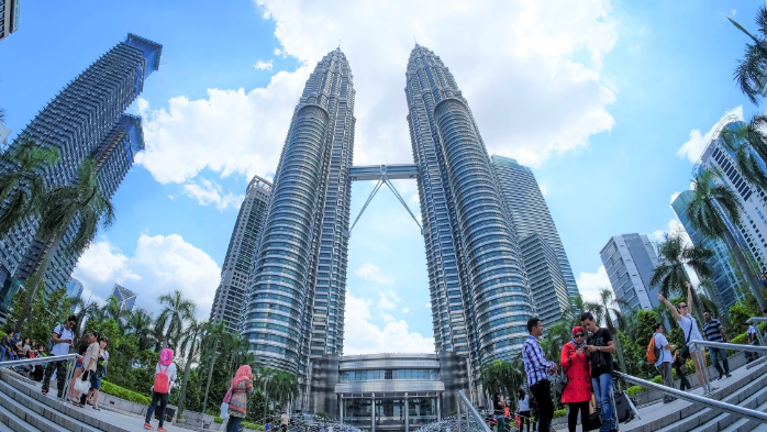 Malaysia: Personal tax relief to be extended to life insurance premiums paid on children's policies